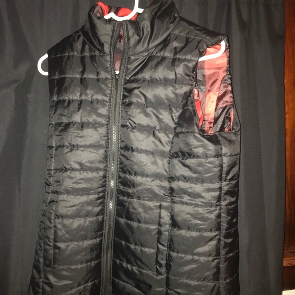 Puffer Vest - Picture 1 of 1